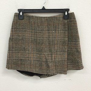 PLAID TWEED WRAP SKORT